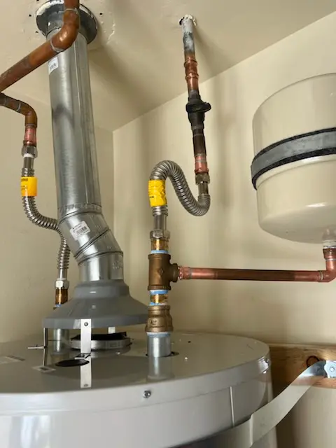 Water heater installation and plumbing repair in Linden Hills